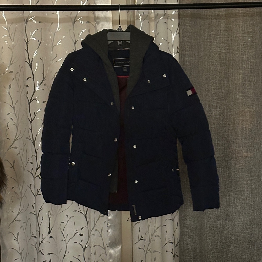 Tommy Hilfiger Dark Blue Puffer Jacket with Hood